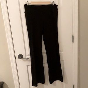 Old Navy bootcut yoga pants. Great condition.